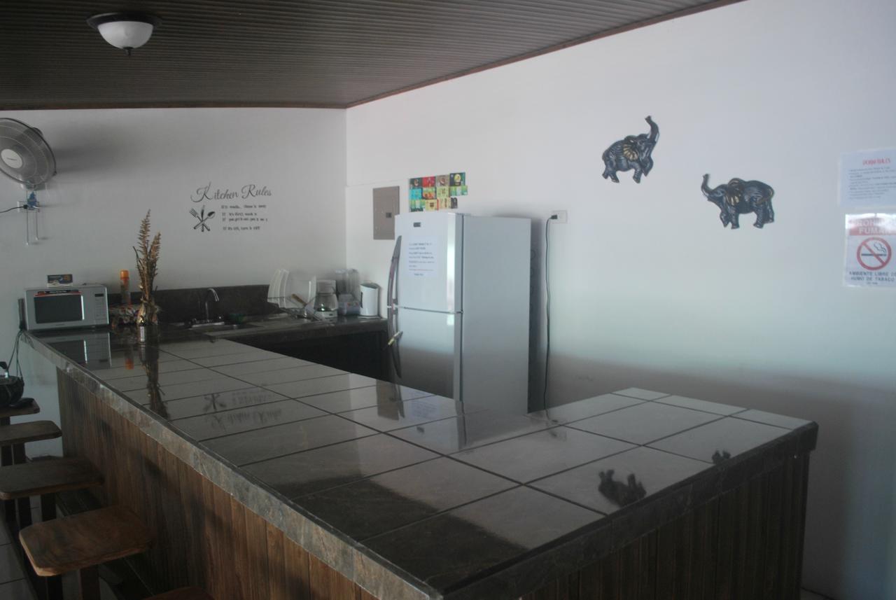 Passifloras Hostel Quepos Extérieur photo
