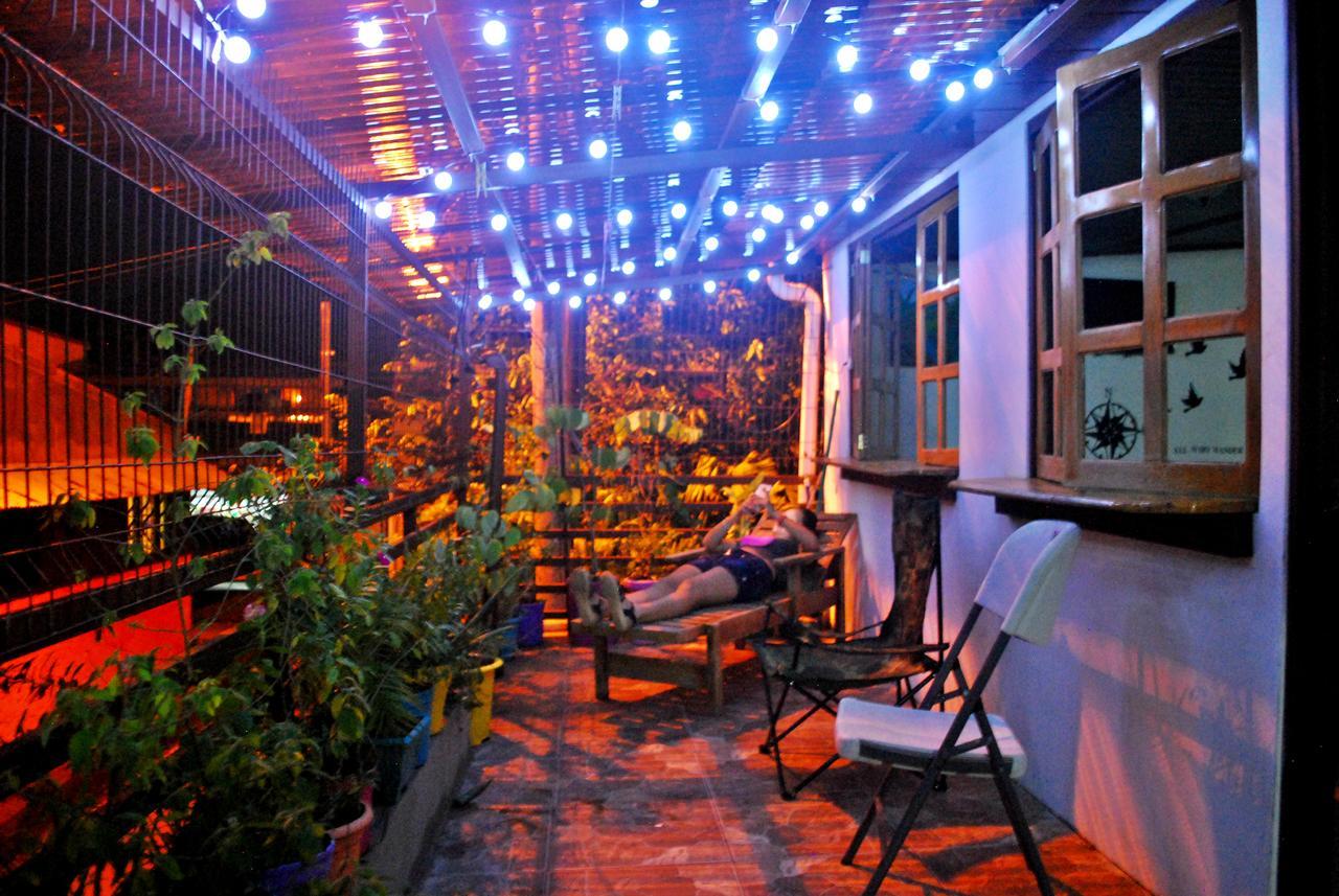 Passifloras Hostel Quepos Extérieur photo
