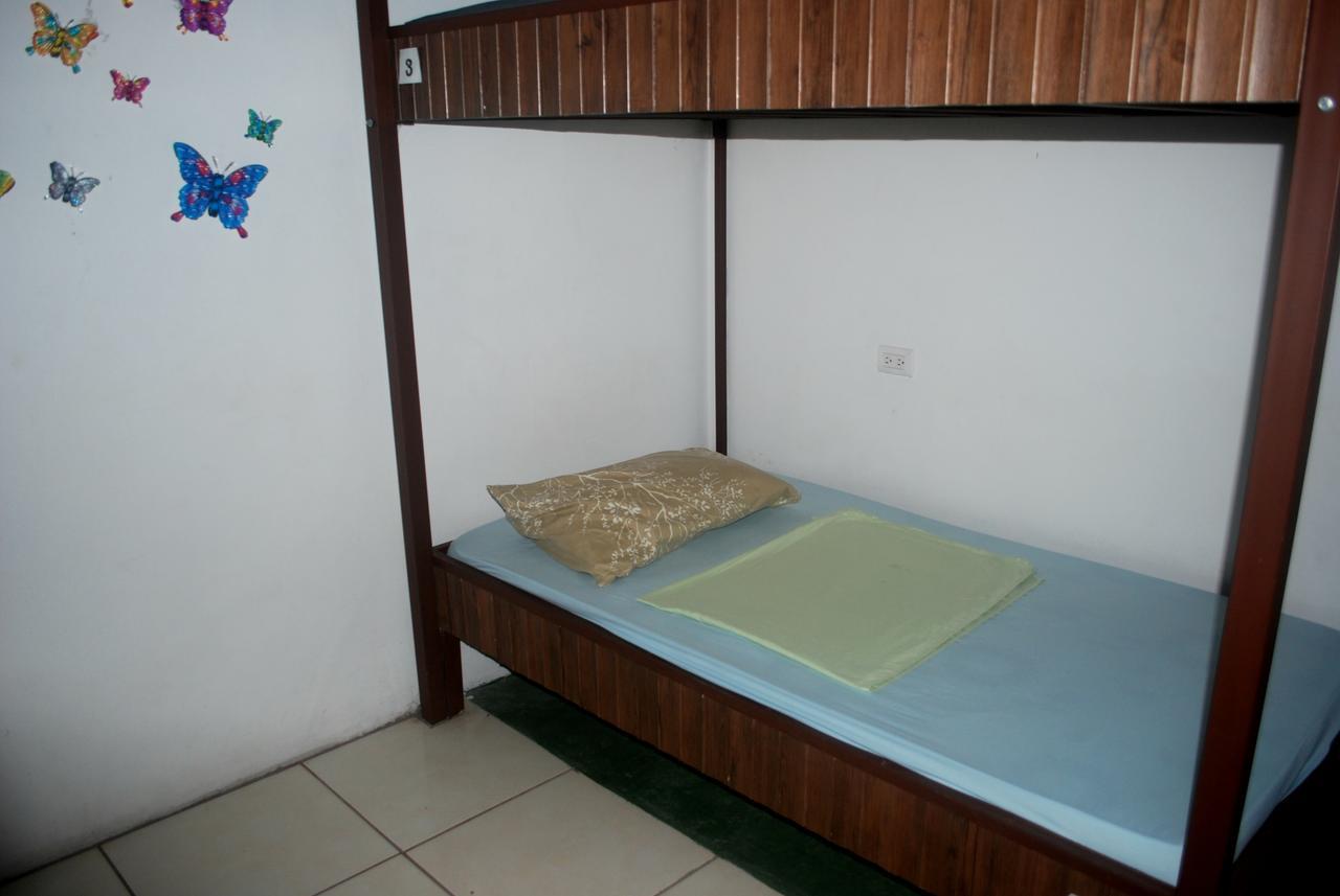 Passifloras Hostel Quepos Extérieur photo