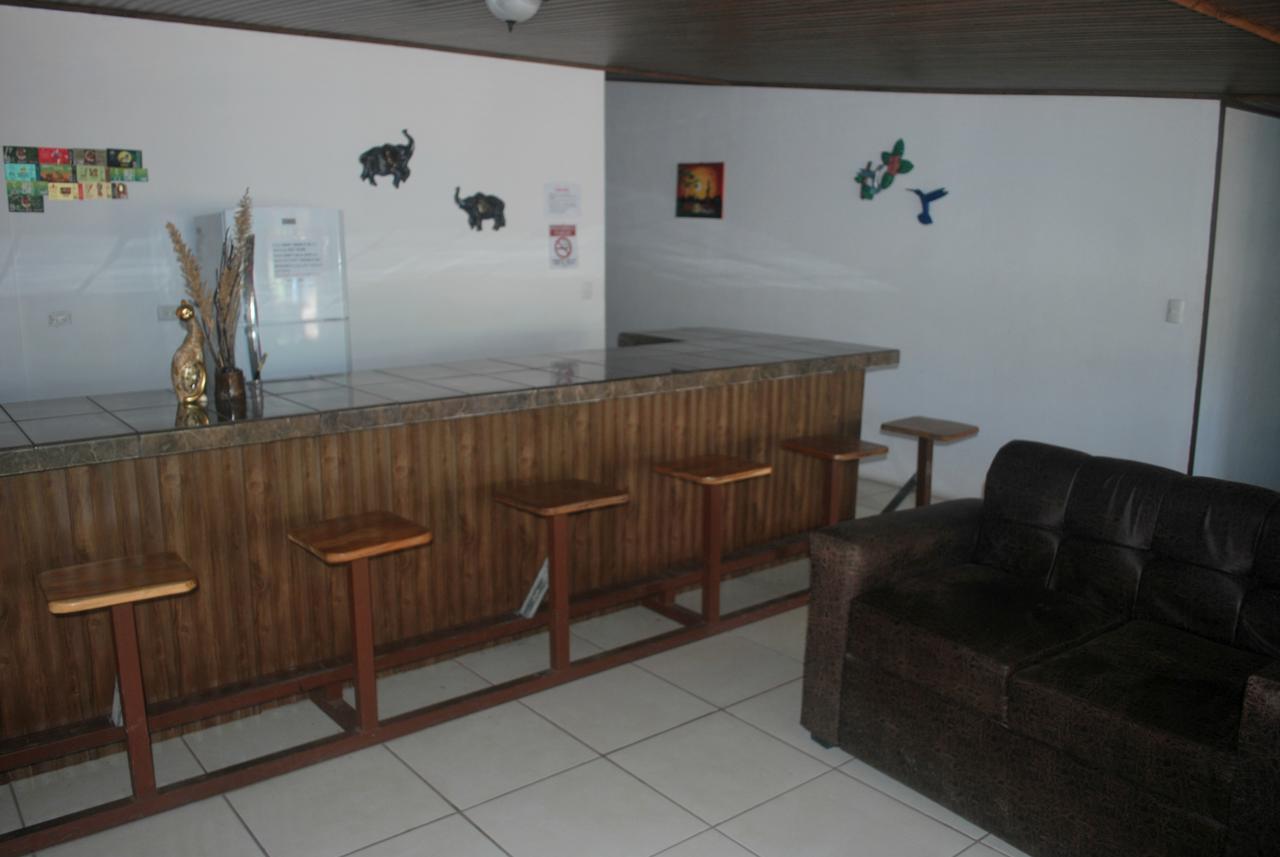 Passifloras Hostel Quepos Extérieur photo