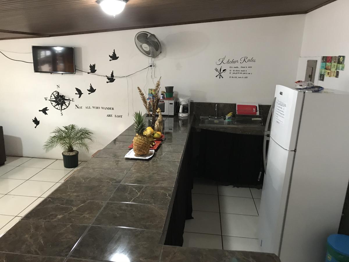 Passifloras Hostel Quepos Extérieur photo